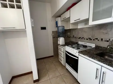 Becerra 886