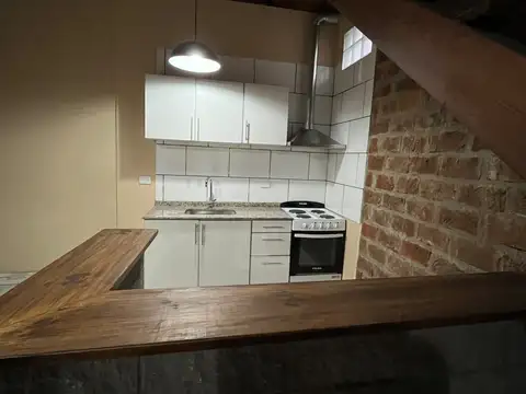 Depto Tipo Casa 2 ambientes con 1 baño