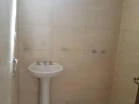 Departamento en Alquiler en Virrey del Pino, $ 250.000