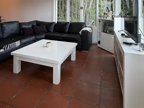 Casa en venta c/ cochera en Patagonia