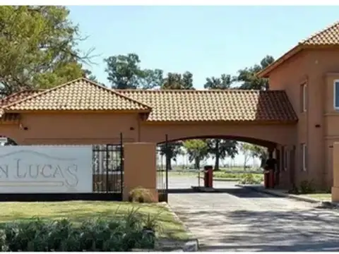Venta Lote A La Laguna En Barrio Privado San Lucas Canning