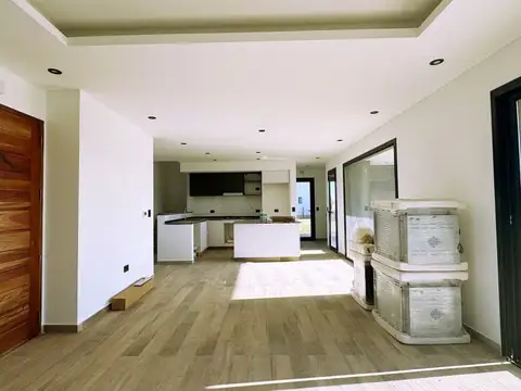 Casa en Venta al Oeste