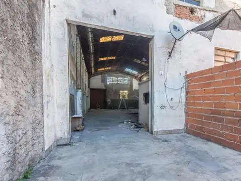 Galpon en Venta 9  mts Fondo