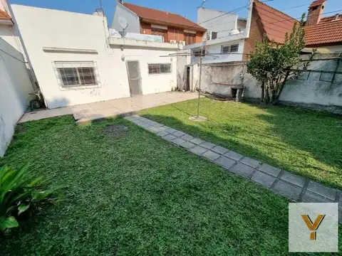 Casa en venta - 2 dormitoritos 1 baño  - 118mts2  - Bernal Oeste