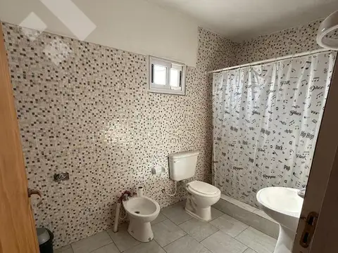 Depto Tipo Casa en Venta de 8 dormitorios