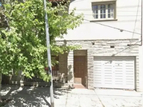 Casa a refaccionar en Venta en Villa Ballester
