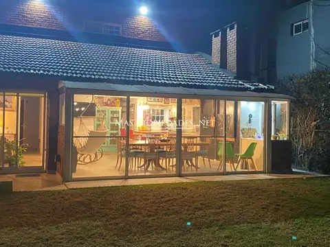 Venta Casa en El Venado 5 Dormitorios Canning 100
