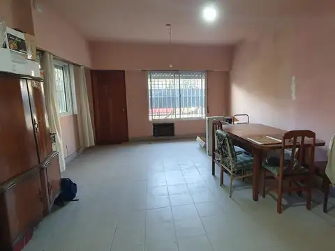 CASA EN VENTA 5 AMBIENTES LOTE PROPIO RAMOS MEJIA TERRAZA PATIO