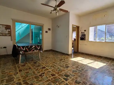 Depto Tipo Casa en Venta de 3 ambientes