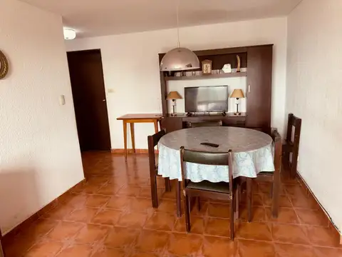 Departamento en Alquiler en Punta Mogotes, $ 650.000