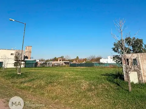 Terreno en Venta 15  mts Frente