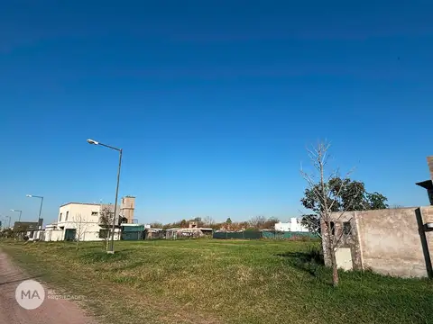Terreno 500 M2-Gral. Lopez y Calle 17-Funes Norte | Venta