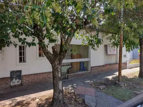 Casa En Venta En El Palomar