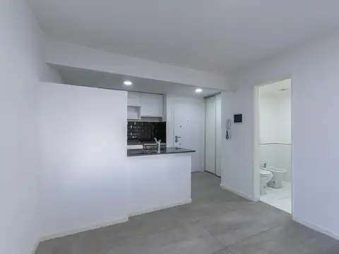 EN VENTA - MONOAMBIENTE DIVIDIDO - BARRIO CENTRO