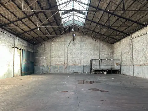 Galpon en Venta 20  mts Frente