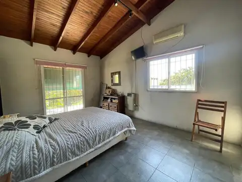 Casa 4 ambientes con 4 baños
