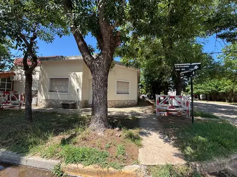 CASA EN VENTA EN BRAGADO 