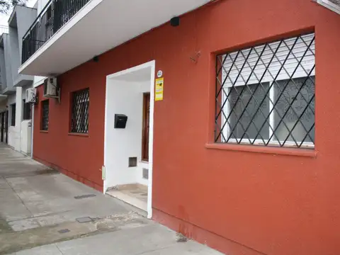 Amplio y hermoso departamento en Villa del Parque 62m2