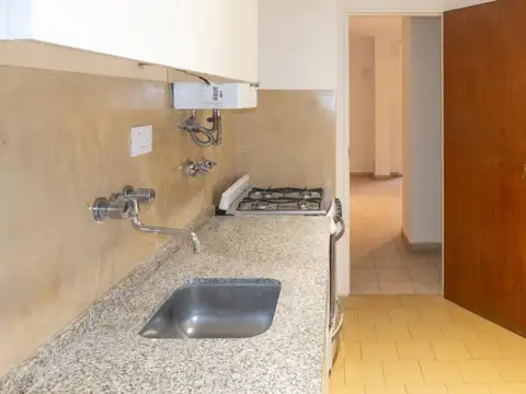 San Lorenzo 1700, Piso 4°