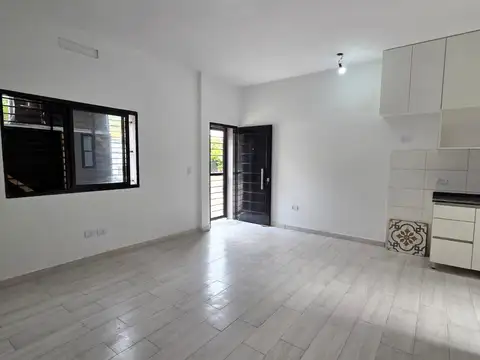 Depto Tipo Casa en Venta en Tapiales, USD 96.000