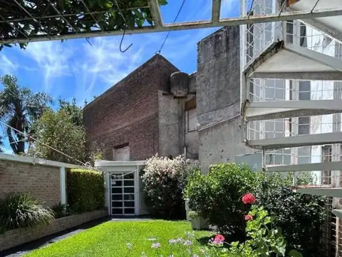 Casa en venta en La PLata - calle 1 y 66 - Plaza Matheu, Apto banco.