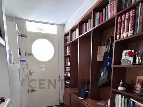 Casa 6 ambientes con 2 baños