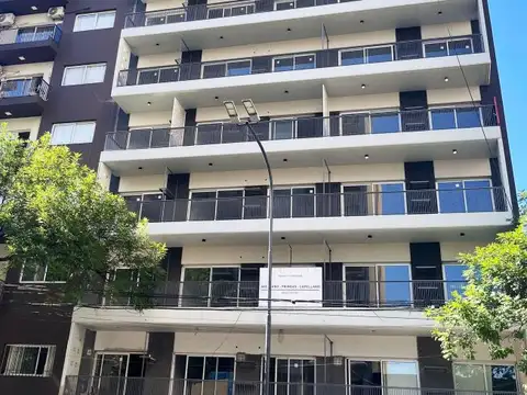 Av. Independencia 1900, Piso 13