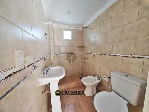 Depto Tipo Casa 2 ambientes con 1 baño