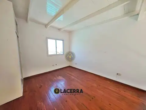 Depto Tipo Casa en Venta de 2 ambientes