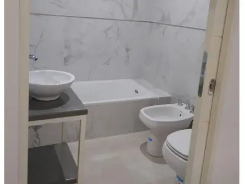 Depto Tipo Casa en Venta en Mataderos, USD 110.000