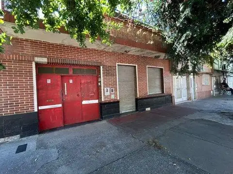 VENTA CASA 2 HABITACIONES A REFACCIONAR, CON LOCAL COMERCIAL- BARRIO LUDUEÑA
