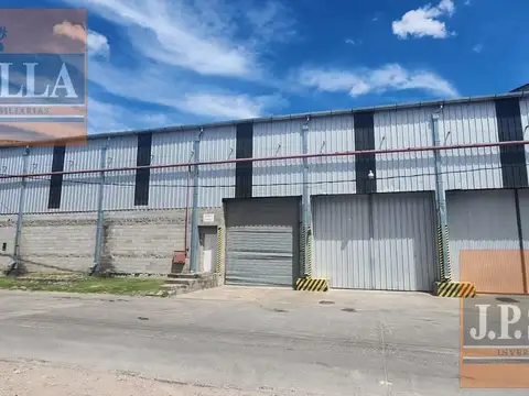 Galpón Industrial 2400 m² en Parque Industrial Moron - Haedo