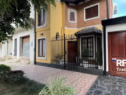 CASA EN VENTA - RESISTENCIA FRENCH 1146