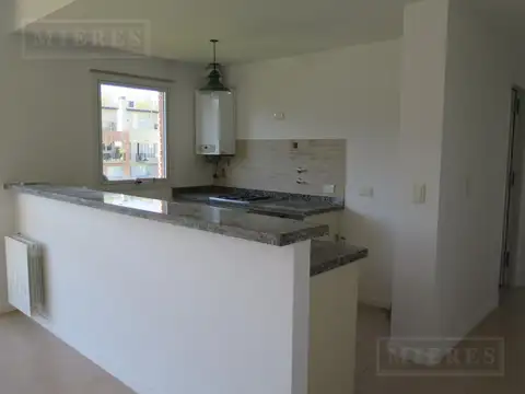 Departamento en Alquiler con 1 cocheras