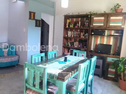 Depto Tipo Casa en Venta con 1 cocheras
