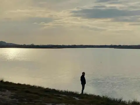 Av. De Los Lagos 100