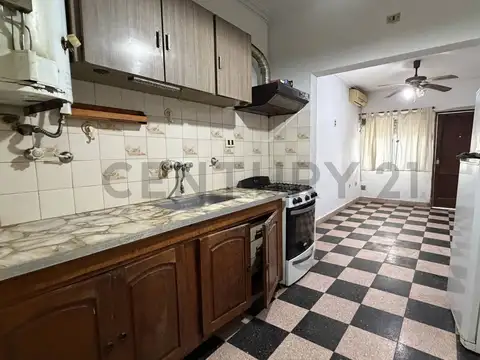 CASA EN VENTA SOBER LOTE DE 10 X 50 CON 3 DORMITORIOS Y GARAGE