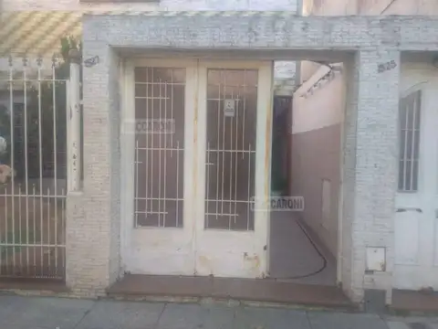 Depto Tipo Casa en Venta de 3 ambientes