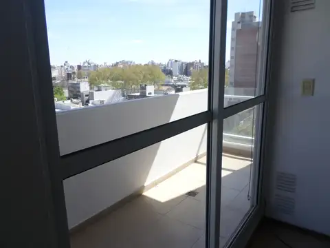 Departamento en Alquiler en Abasto, $ 550.000
