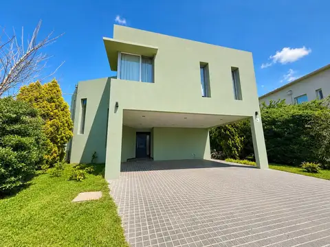 VENTA CASA AYRES PLAZA 4 HAB OPORTUNIDAD FINANCIA
