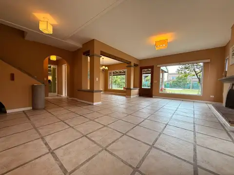 Casa en Alquiler en Santa Barbara, USD 3.000