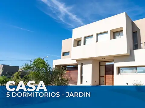 VENTA CASA MÁS 3 DORMIS, PISCINA, ACEQUIAS ROLDÁN
