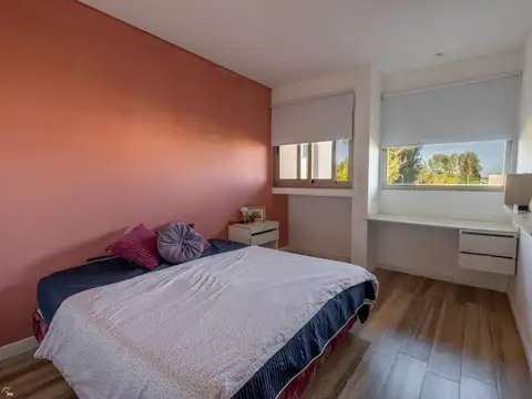 Casa 4 ambientes con 4 baños