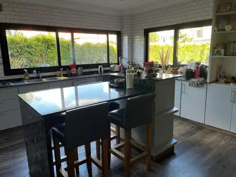 Casa en Alquiler Temporal en Bella Vista, USD 3.000