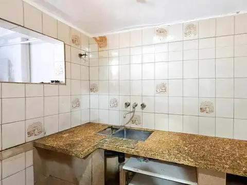 Depto Tipo Casa 2 ambientes con 1 baño