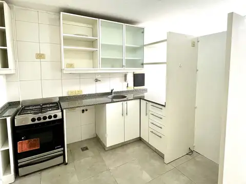 Lascano 4900, Piso 1