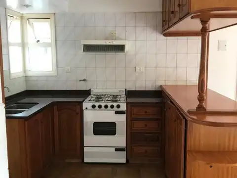 Departamento en Alquiler en Chauvin, $ 900.000