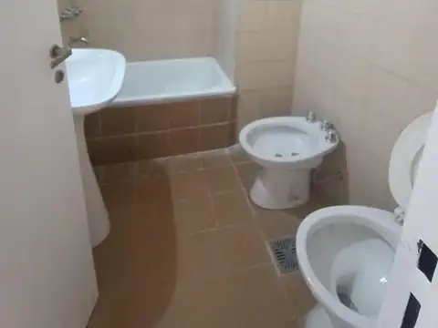 Depto Tipo Casa en Alquiler 30 años
