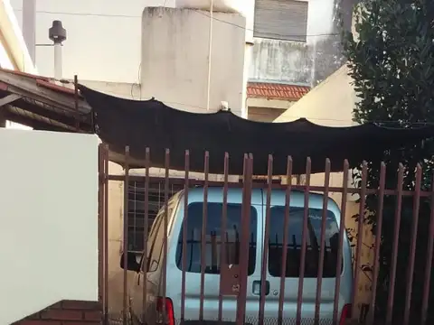 Depto Tipo Casa en Venta en El Palomar, USD 55.000