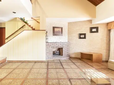 Local en Venta en Valentin Alsina, USD 275.000